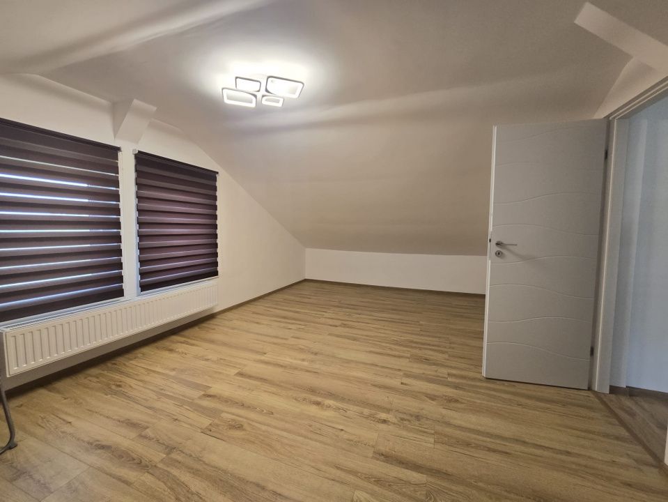 Casa individuală cu Panoramă, garaj și o terasă acoperită, Campenesti – fotografia 10 din 11