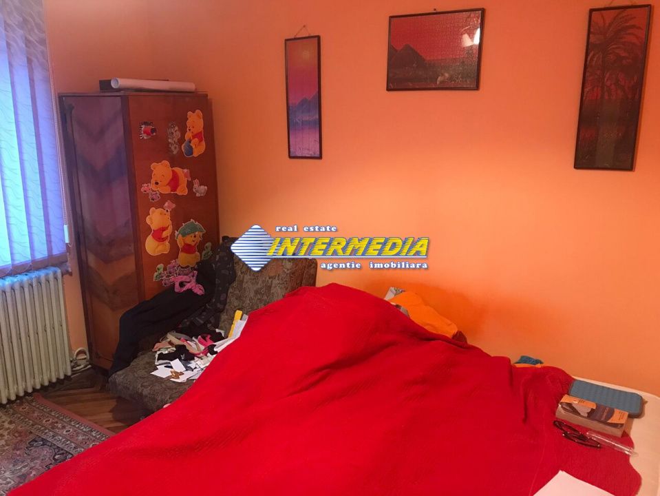 Vanzare apartament 4 camere deco  bai 2 balcoane CETATE Closca bloc proprietate – fotografia 5 din 10