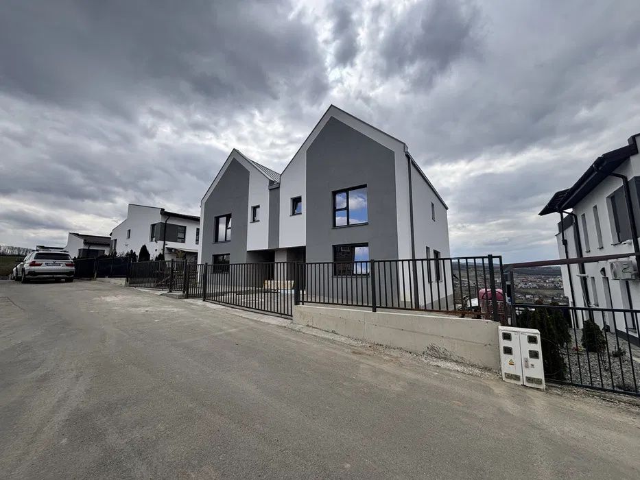 Duplex modern, 130 mp utili | Borhanci – fotografia 1 din 9