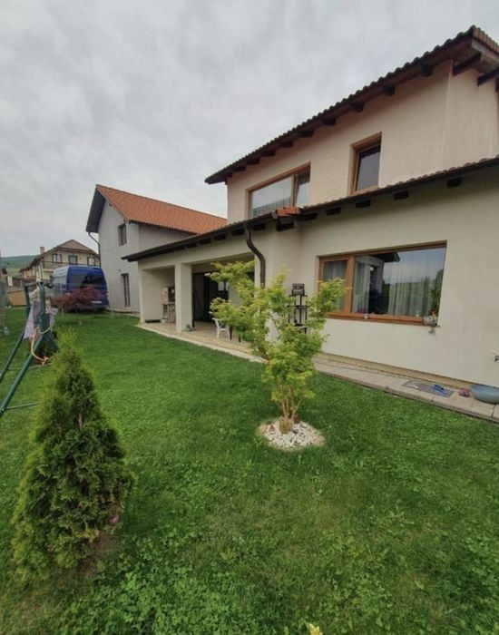 CASA NOUA I DE VANZARE I 112 MP I GARAJ I MOBILATA UTILATA I – fotografia 9 din 12