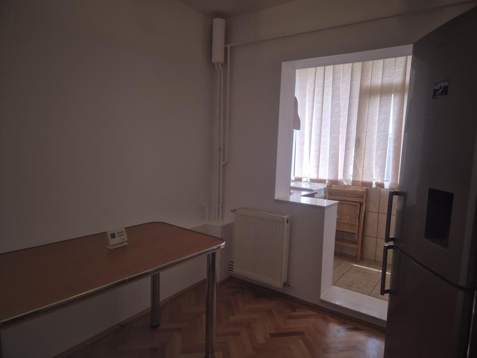 De închiriat apartament 3 camere in Pitești Popa Sapca – fotografia 5 din 14