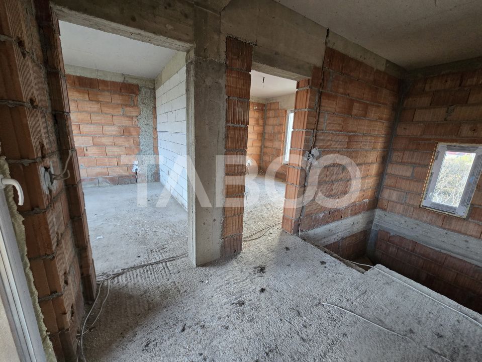 Casa tip duplex de vanzare 120 utili teren 300 mp Sura Mica Sibiu – fotografia 10 din 12