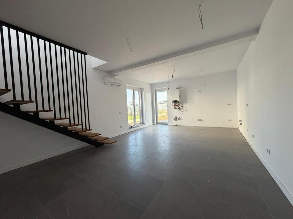 Duplex | Finisaje premium | Curte generoasa | Toate utilitatile | – fotografia 2 din 14
