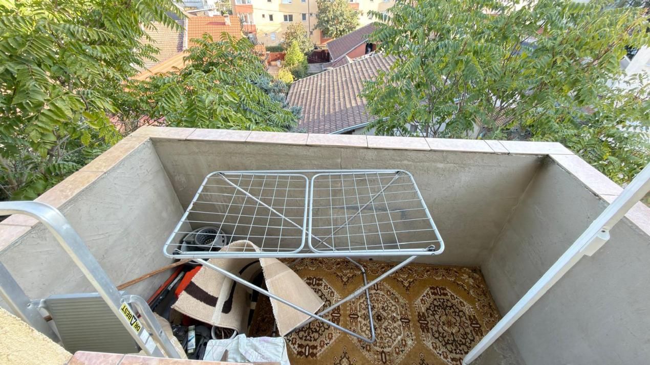 2camere | Etaj intermediar | Mobilat si utilat | Zona excelenta | Bloc anvelopat – fotografia 11 din 12