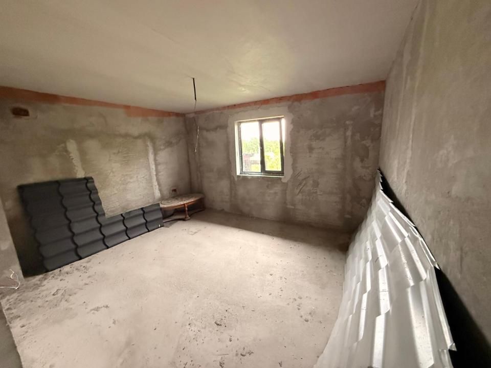 Casă semifinisată | Buzoiești | Teren generos 2.900 mp – fotografia 6 din 12