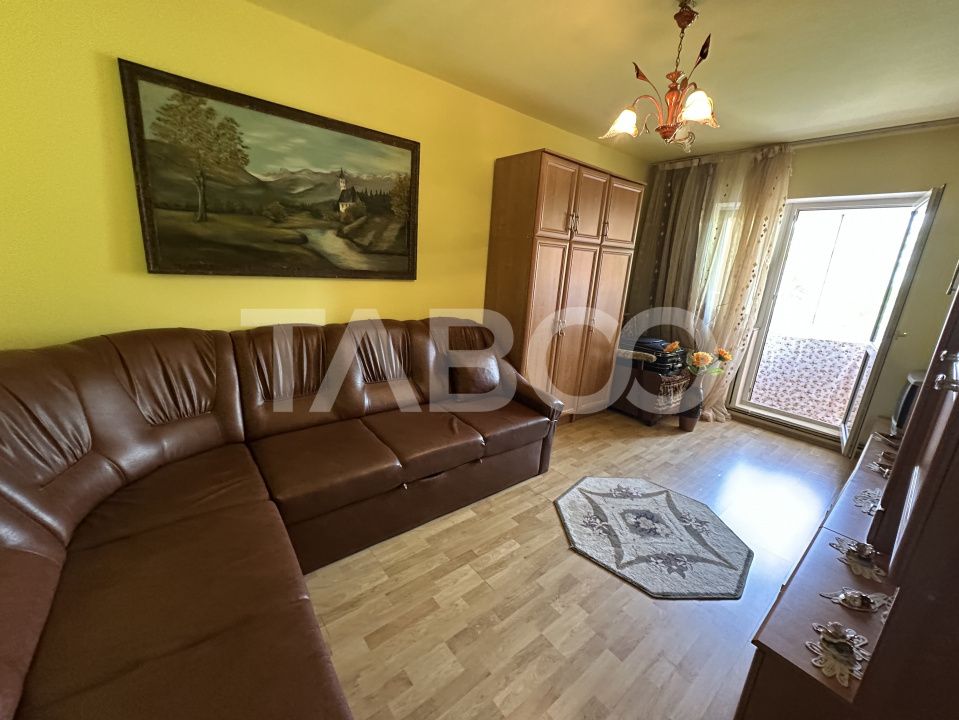 Apartament 2 camere etaj 3 complet mobilat si utilat Zona Plopului – fotografia 4 din 12