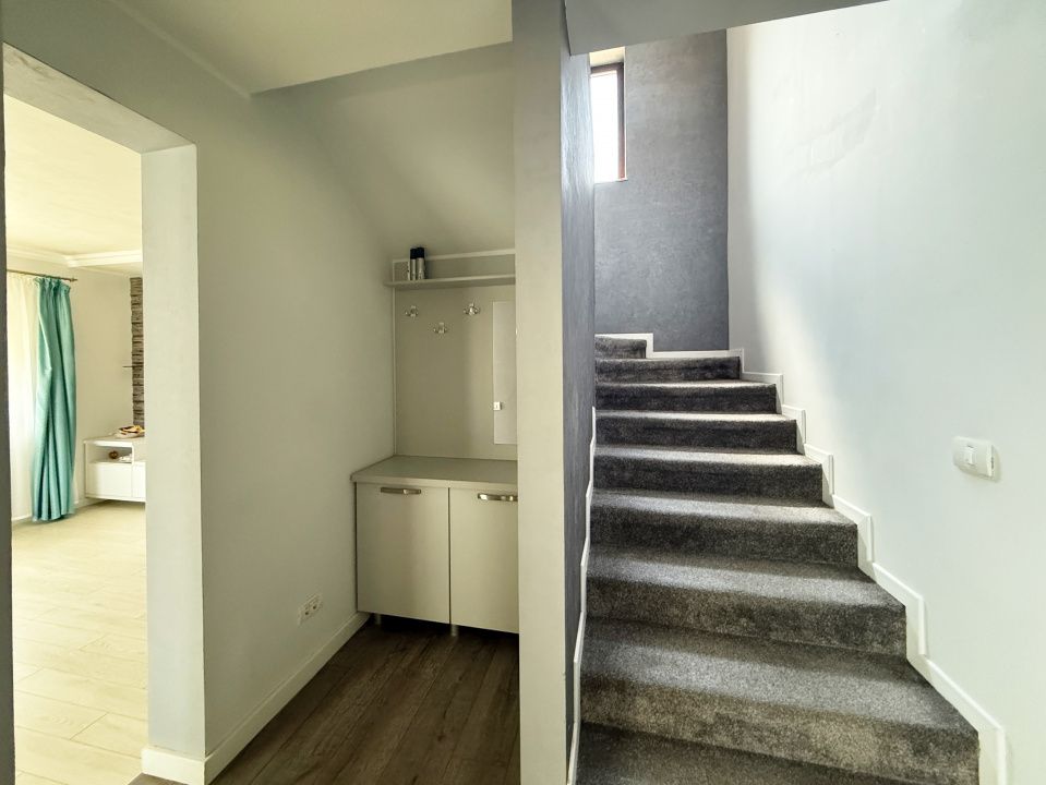 Vila tip duplex în Cumpăna-ideală pentru două familii sau o familie numeroasa – fotografia 5 din 24
