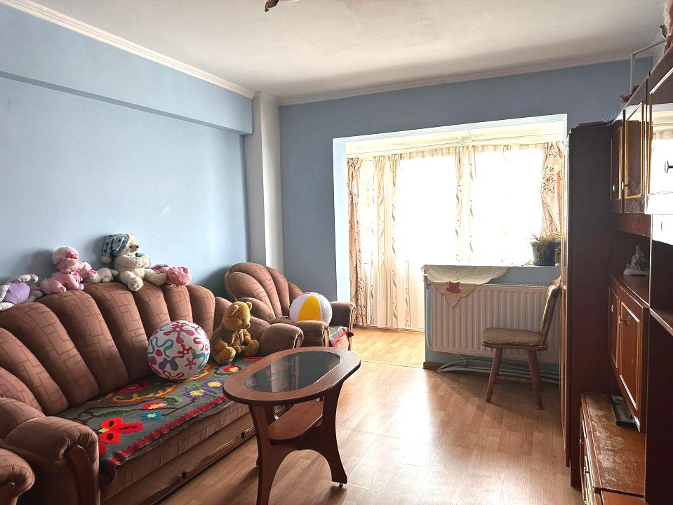Vanzare Apartament 4 camere Deco CETATE Mercur 2 bai 90 mp cu balcon si pod – fotografia 3 din 19