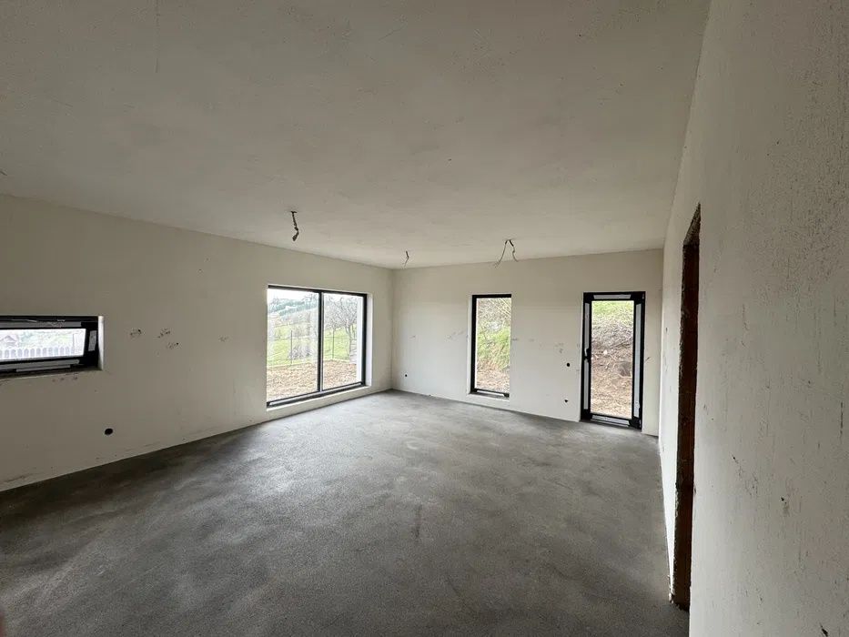 Casă cuplată prin garaj, 145 mp utili, terasă 27 mp | Feleacu – fotografia 6 din 8
