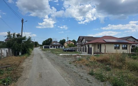 Teren de vanzare in Lazu
