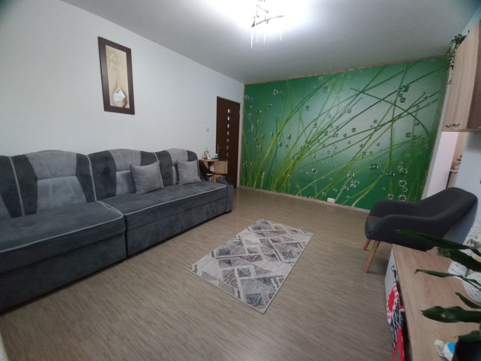 APARTAMENT 3 CAMERE , ETAJUL 2  – ZONA EDEN – fotografia 2 din 13