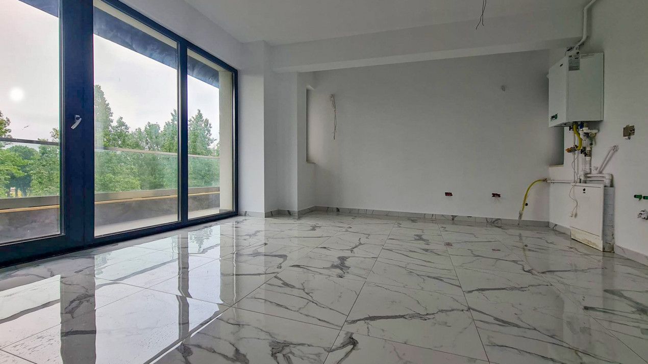 Ideal investitie !Apartament la cheie in Mamaia pe malul lacului – fotografia 5 din 12
