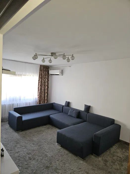Apartament 2 camere Zona Trocadero – fotografia 1 din 8