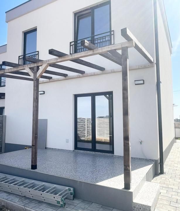 Duplex modern 4 camere  Mosnita-Urseni – fotografia 1 din 12