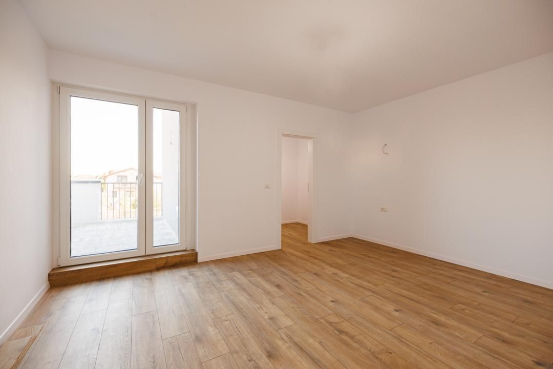 Duplex P+E în Moșnița Nouă, 3 dormitoare, 3 bai, teren 403 mp. Comision 0% – fotografia 33 din 56