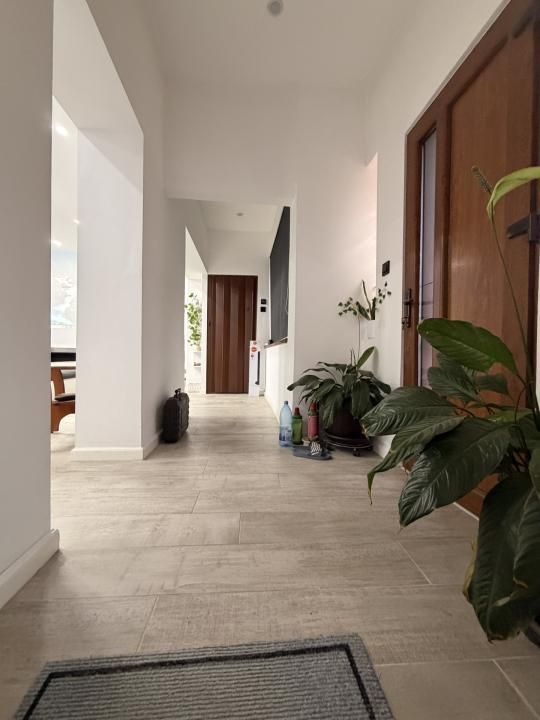 Casa individuala 171 mp utili, 411 mp teren, panouri solare -Zona Dambovita – fotografia 3 din 24