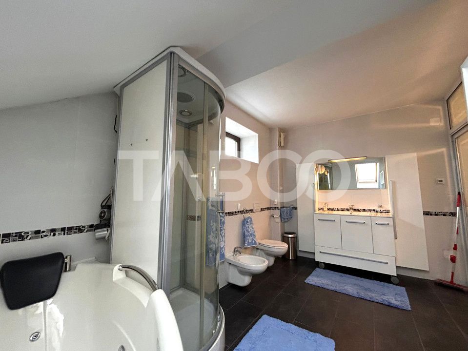 Casa de vanzare cu 5 camere garaj incalzit 2 bai in zona Tilisca Sibiu – fotografia 35 din 36
