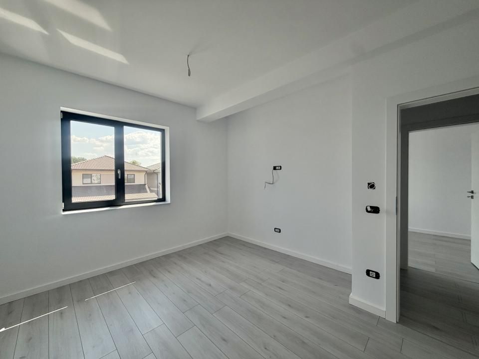 Duplex 4 camere, parter+etaj, 104mp utili, 270mp teren in Giroc – fotografia 23 din 25