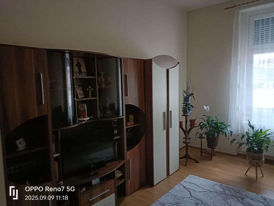 Casă de vânzare în Reghin zona centrală. – fotografia 3 din 13