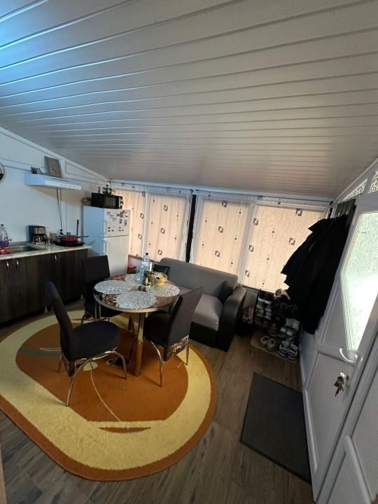 Teren 445 cu fundatie de casa mare + o Casuta locuibila moderna de 2 camere – fotografia 10 din 21