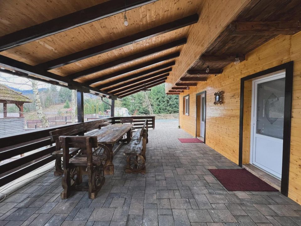 Cabana cu vedere la lac, 8 camere, 200 mp, 1800 mp teren, zona Colibita – fotografia 17 din 34