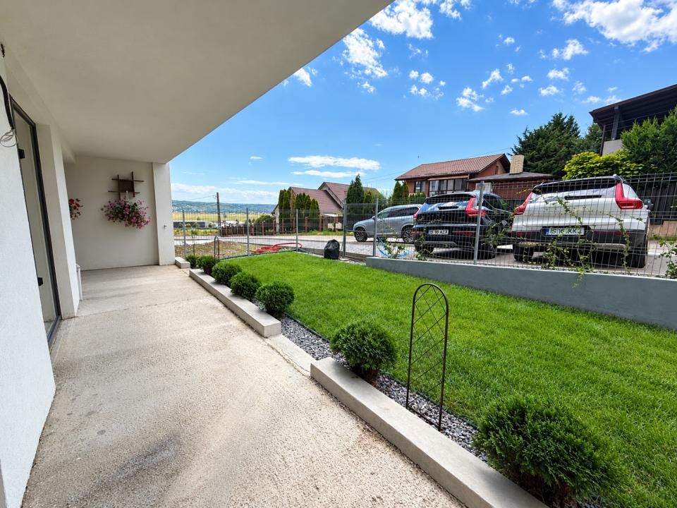 Apartament cu 3 camere de vânzare, curte proprie și terasă de 20 mp – Valea Lupu – fotografia 12 din 15