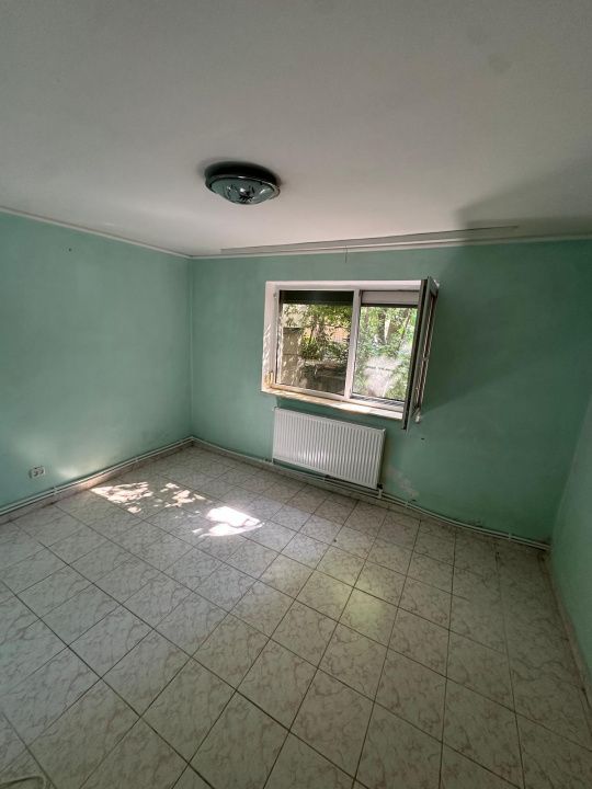 Apartament 3 Camere de Vânzare Tomis Nord | Parter | Boxă – fotografia 2 din 12