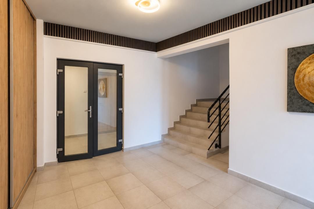 Apartament 2 camere, living cu bucătărie deschisă, str. Frăției nr. 7, Ploiești – fotografia 8 din 12