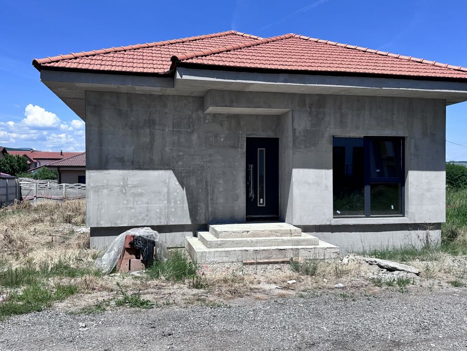 CASA NOUA PE PARTER I ALBA IULIA I 4 CAMERE I TEREN 535 MP I 110 MP UTILI I – fotografia 2 din 18