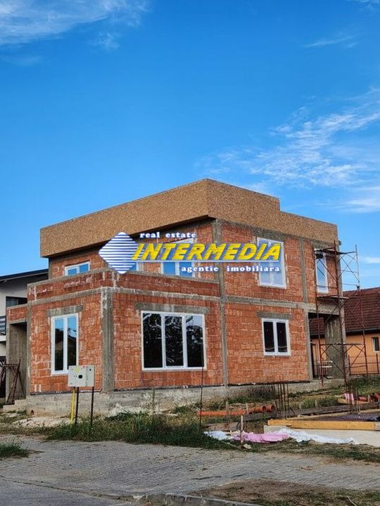 CASA NOUA I 170 MP I TEREN I 500 MP I 4 CAMERE I CETATE I FINISATA COMPLET I – fotografia 10 din 11
