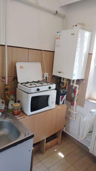 Garsoniera amenajata pentru birou de contabilitate - Zona Capitol – fotografia 2 din 7