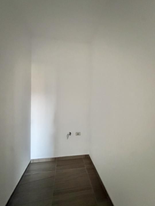 Apartament 2 camere, decomandat, etaj 1, terasa 20mp in Giroc – fotografia 10 din 11