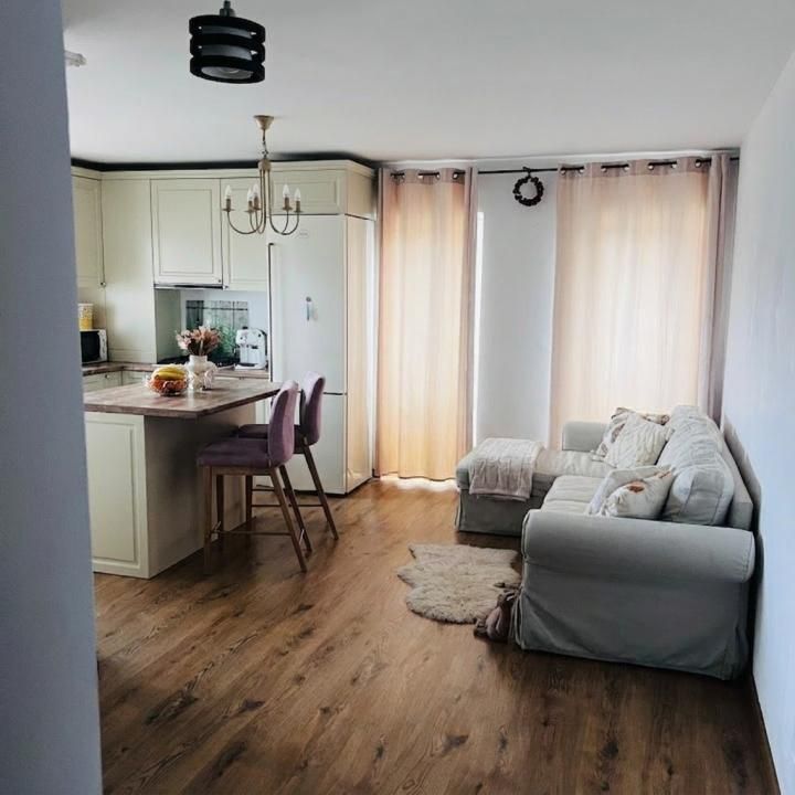 Apartament cu gradina, 3 camere, 58 mp-Apahida – fotografia 1 din 4