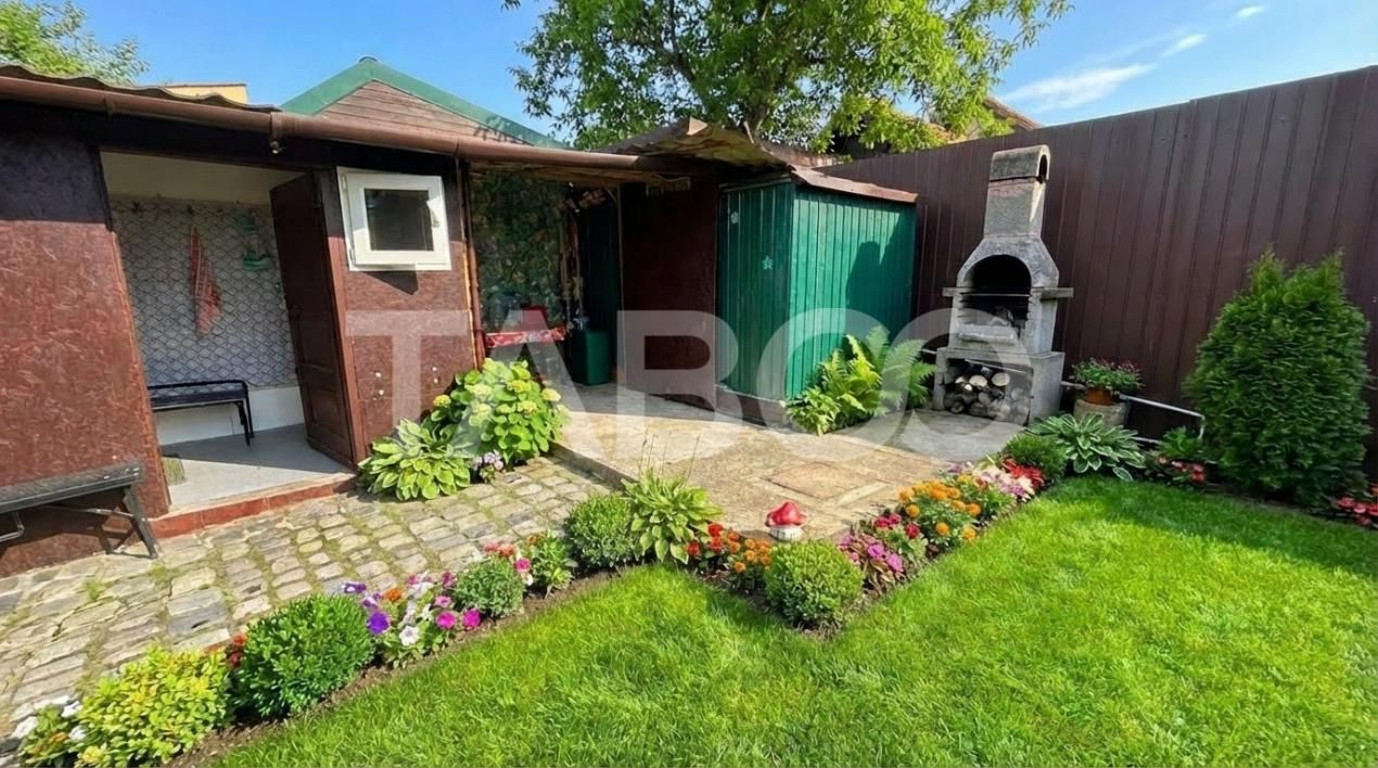 Apartament la casa 4 camere  pivnita curte privata zona Lazaret Sibiu – fotografia 2 din 17