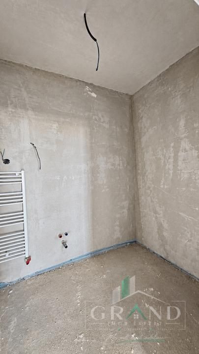 Oportunitate ! Apartament 4 Camere | Semifinisat | Logie 10 MP | Floresti – fotografia 17 din 27