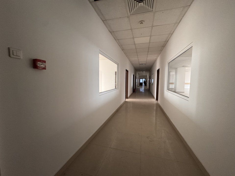 COTROCENI BUSINESS CENTER  / ACCES STRADAL / METROU / DISPONIBIL ! – fotografia 5 din 12