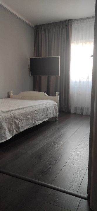 Apartament 3 camere -2 bai-66mp-bloc 1982-Chisinau-Mega Mall – fotografia 2 din 13