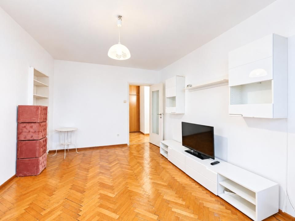 Vânzare apartament cu 3 camere, circular, Alexandru Vlahuță - zona Centrul Civic – fotografia 2 din 16