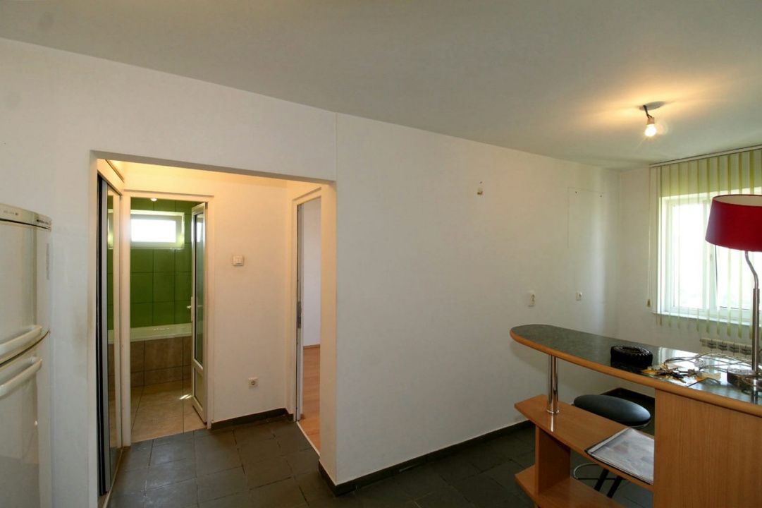 Apartament 2 camere decomandate Tomis Nord- Ciresica – fotografia 5 din 9