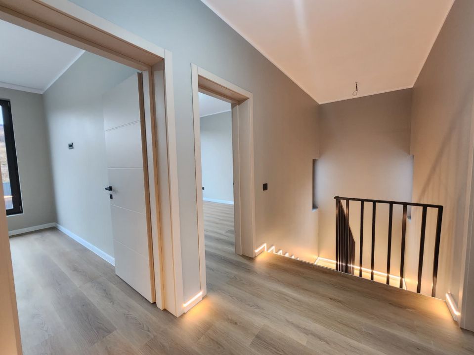 CASA INDIVIDUALA, 5 CAMERE, 3 BAI, 141 MP UTILI, 490 MP TEREN, MIROSLAVA – fotografia 9 din 19