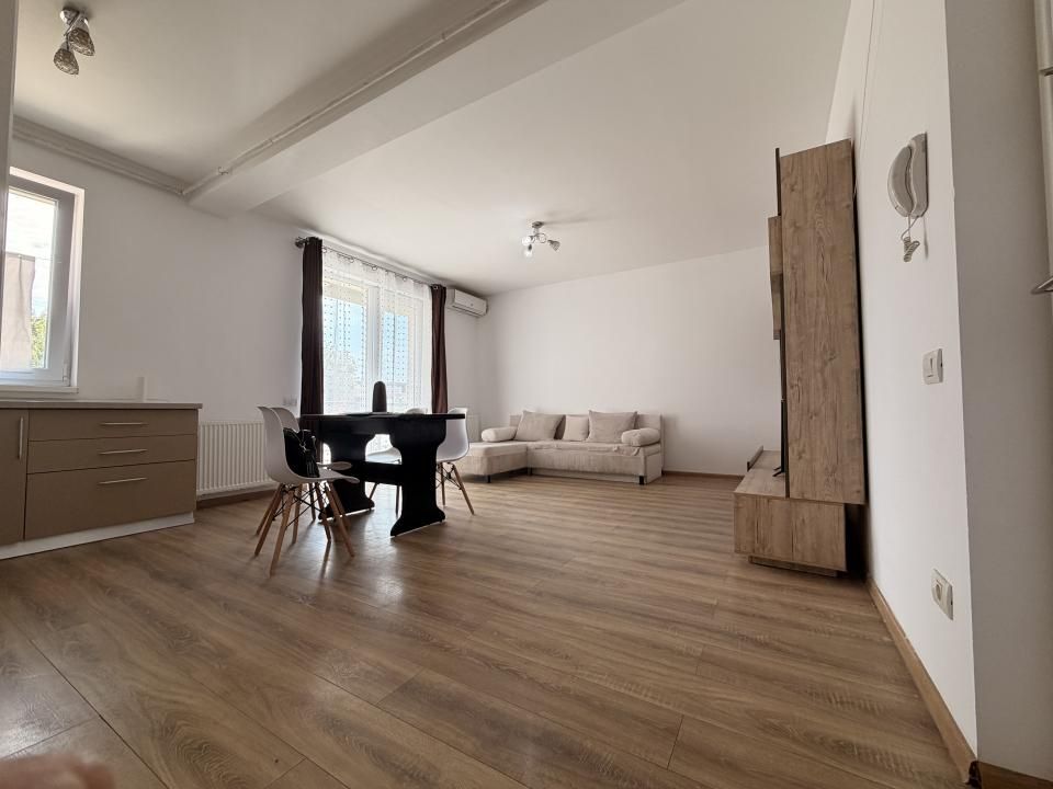 Apartament 2 camere, decomandat, 48 mp utili, parter, loc de parcare - Giroc – fotografia 2 din 9
