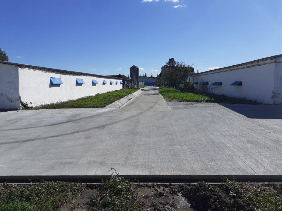 Ofertă de vânzare hală 1933 mp,  teren 4620 mp., 380000 Eur – fotografia 1 din 5