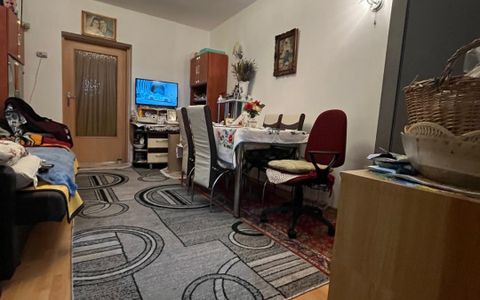 Casa cu 2 camere, 43 mp, cu curte comuna - zona Timocului