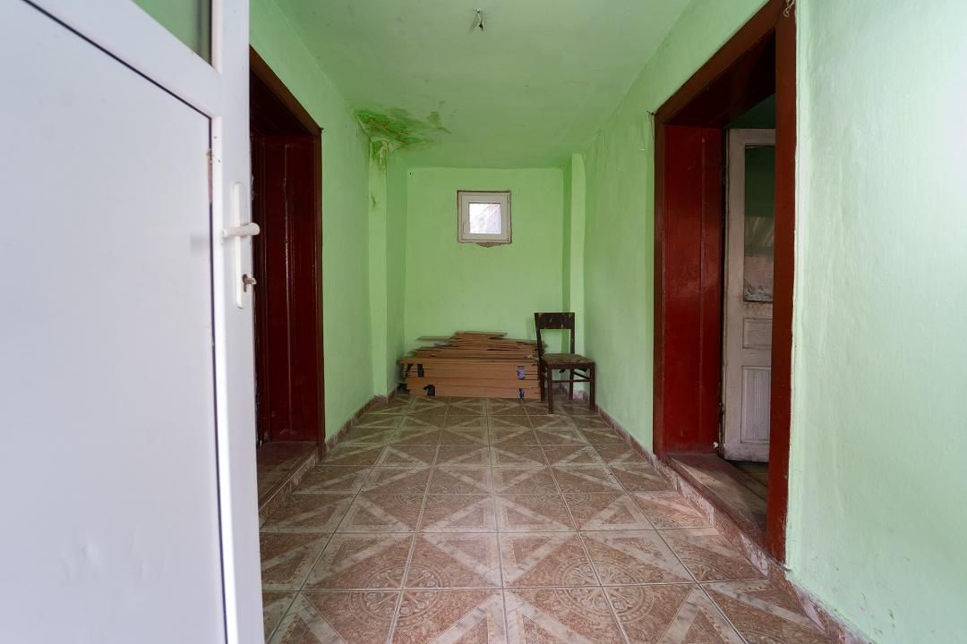 Casă în Tălmăcel – fotografia 12 din 16