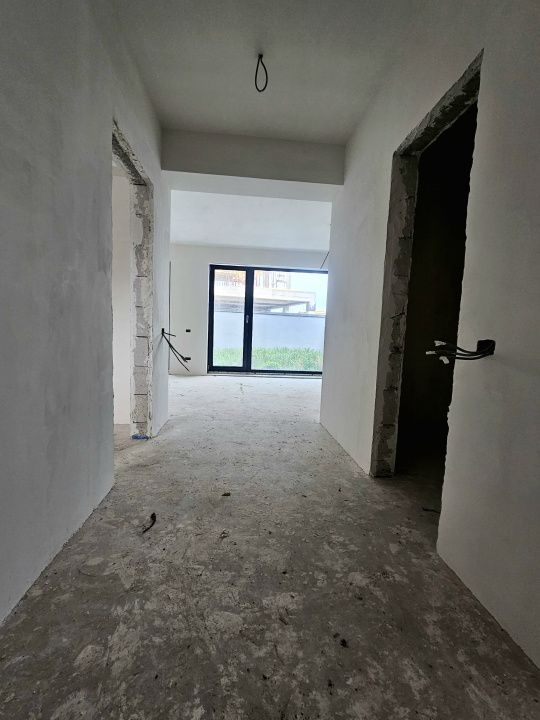 Casa P+1 situata in Zona Vile Ovidiu – fotografia 11 din 18