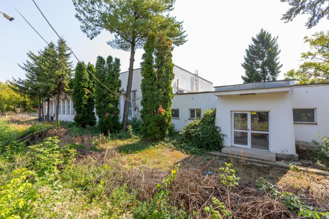 Proprietate de vânzare pentru investiție–teren 3874mp+construcții 989mp, Bacău – fotografia 21 din 47