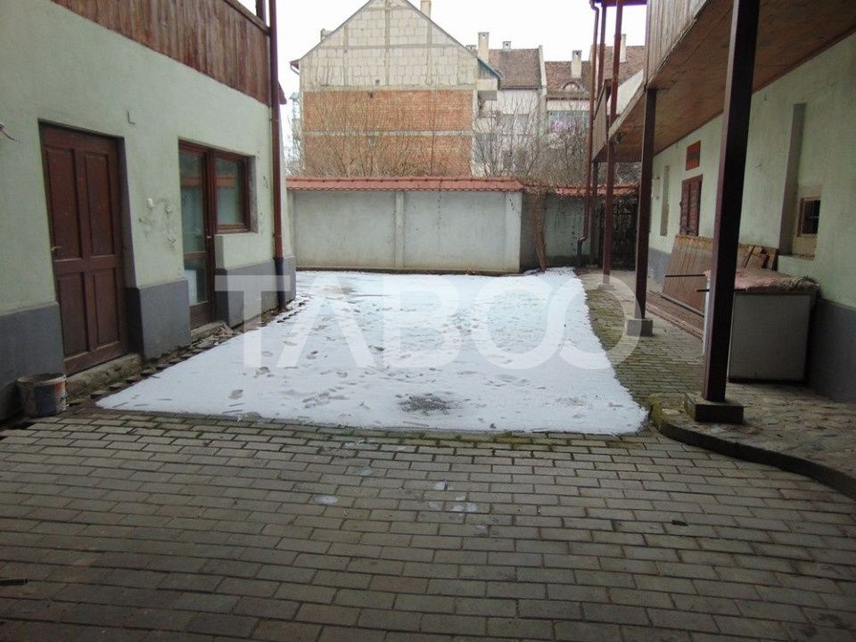 Pensiune cu 19 camere de inchiriat in Sibiu zona Centrala – fotografia 26 din 27