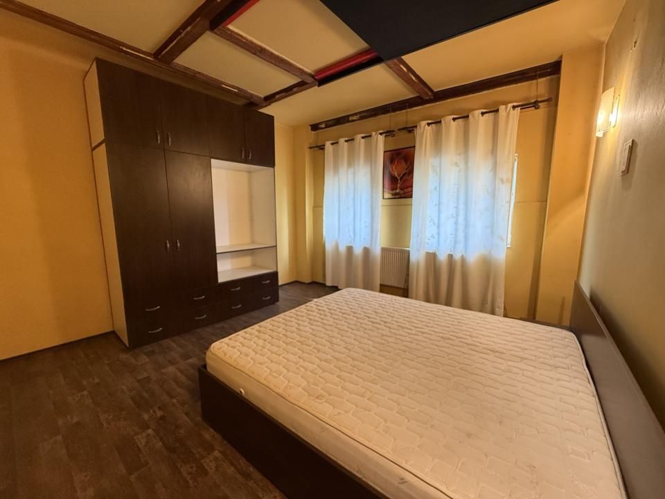 Apartament la curte comuna, 2 camere, 48 mp utili si teren 550 mp - Mehala – fotografia 3 din 8