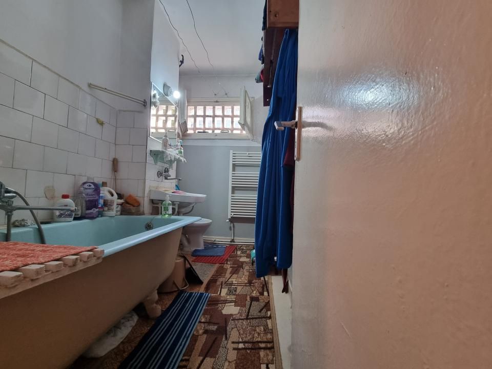 Apartament 2 camere | Ultracentral | bloc fara risc seismic | etaj 1 – fotografia 8 din 10