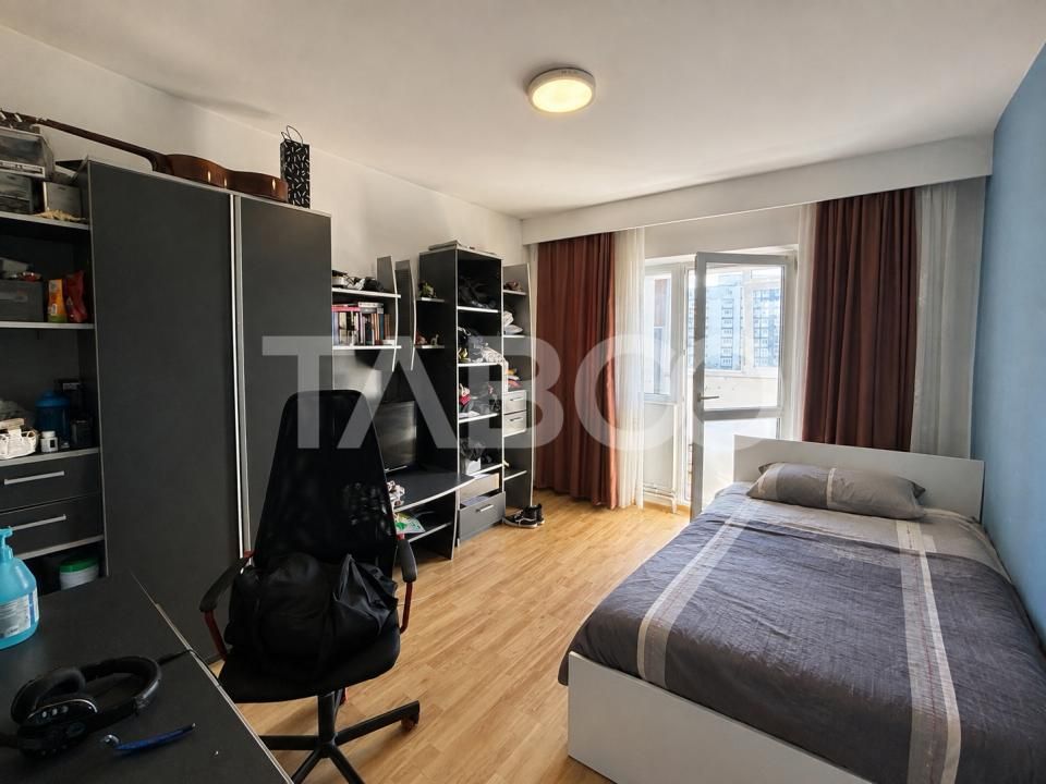 Apartament cu 3 camere decomandate in Manastur pe Primaverii – fotografia 4 din 9